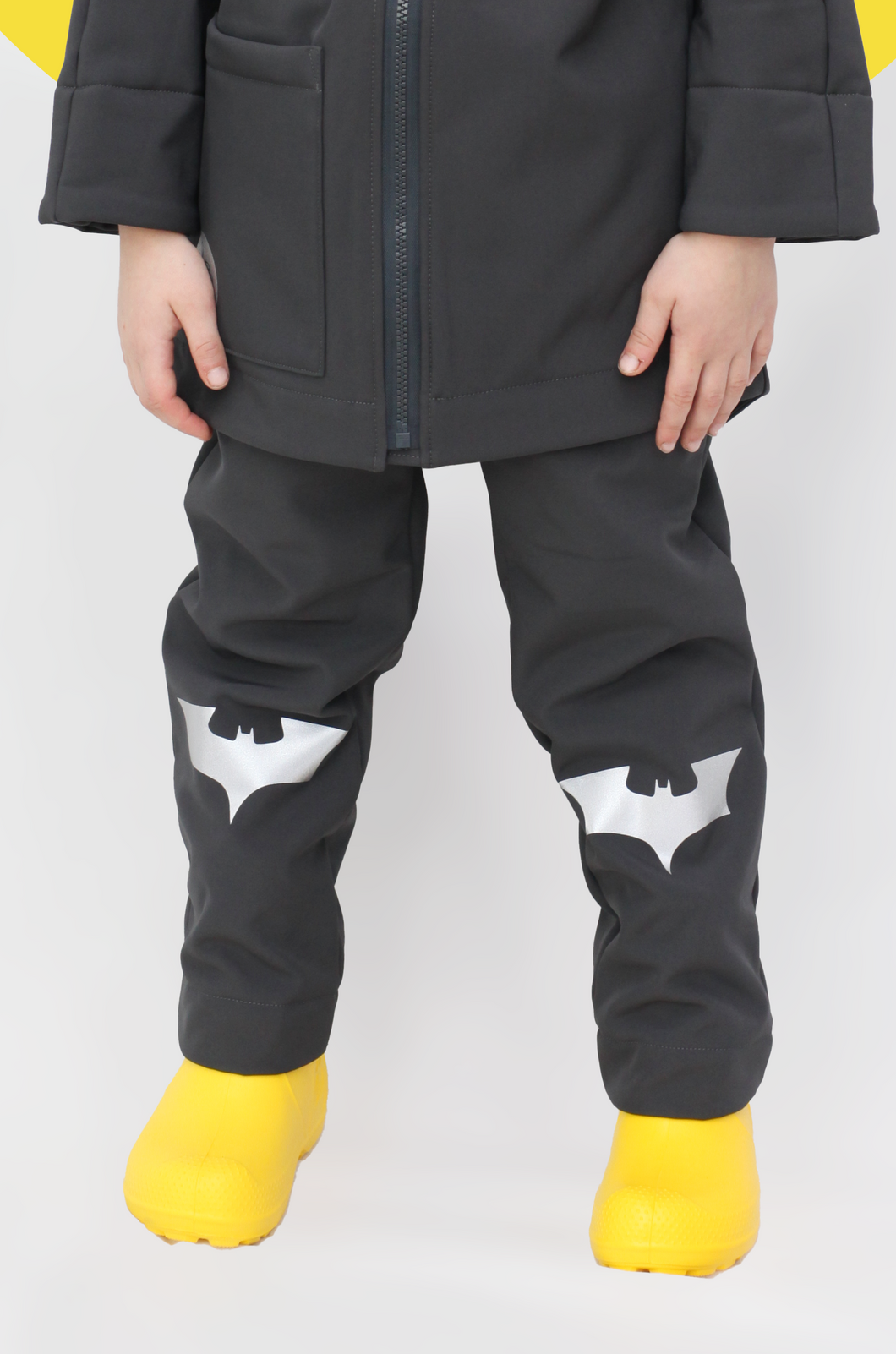 BATMAN Boys Softshell Trousers (size 104 - 128)